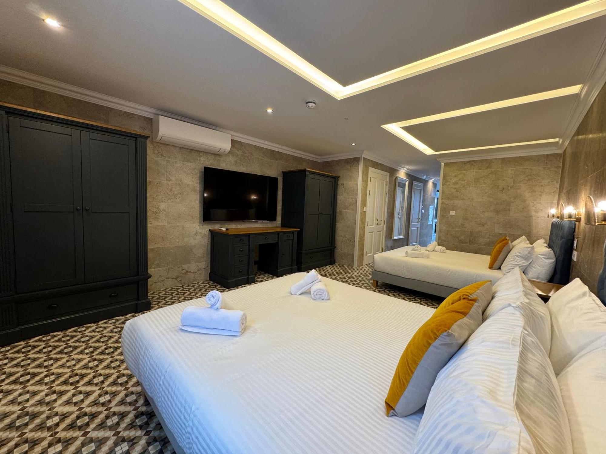 Balcony Hotel Saint Julian's Екстер'єр фото