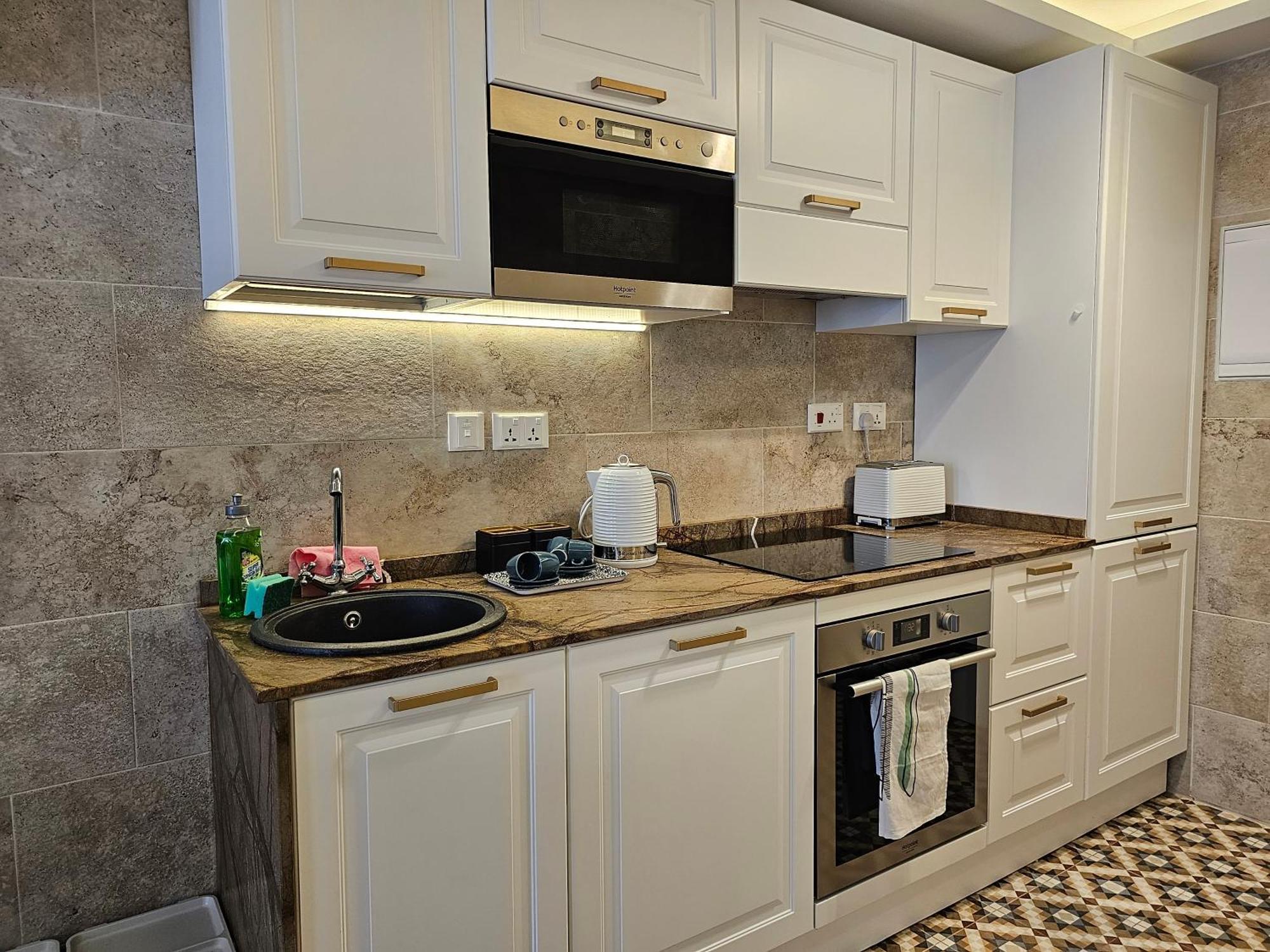 Balcony Hotel Saint Julian's Екстер'єр фото