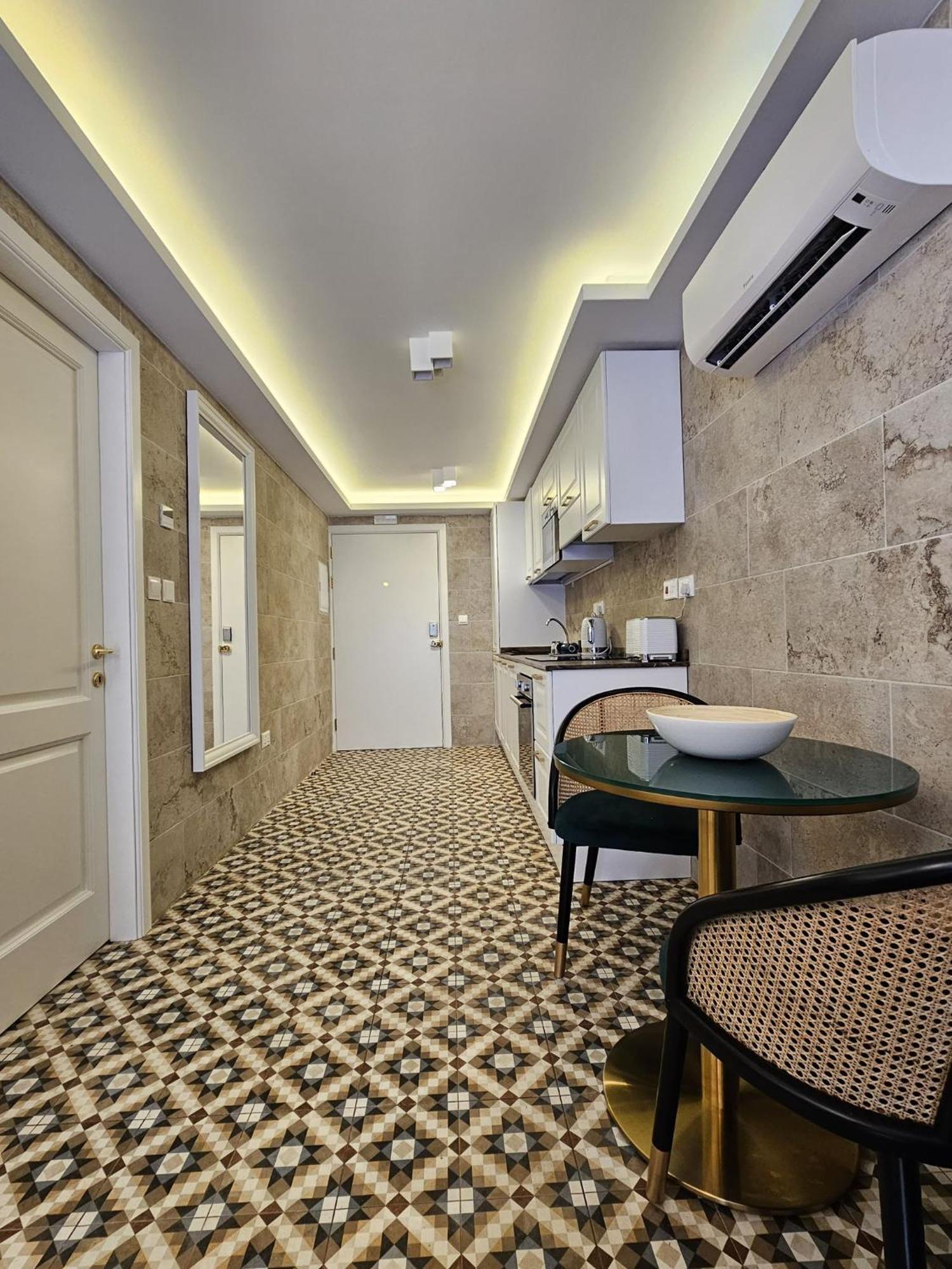 Balcony Hotel Saint Julian's Екстер'єр фото